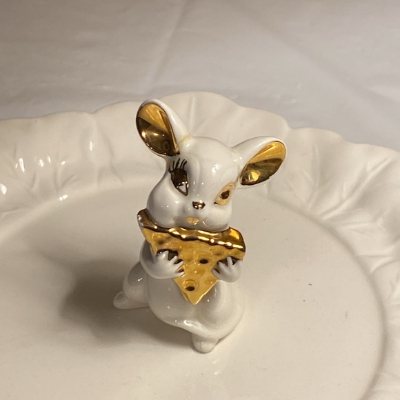 Vintage Holland Mold Ceramic Cheese Plate - Picture 2 of 10